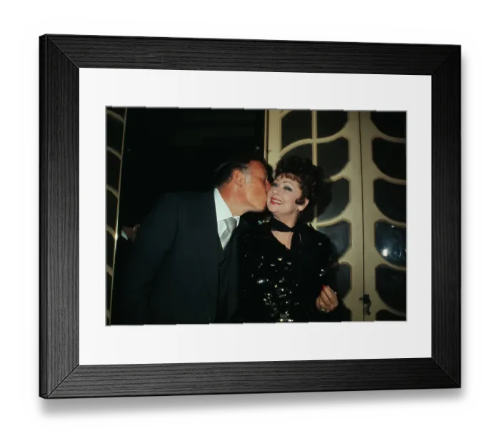 Framed Print : Lucille Ball And Husband Gary Morton Framed Print : Lucille Ball And Husband Gary Morton