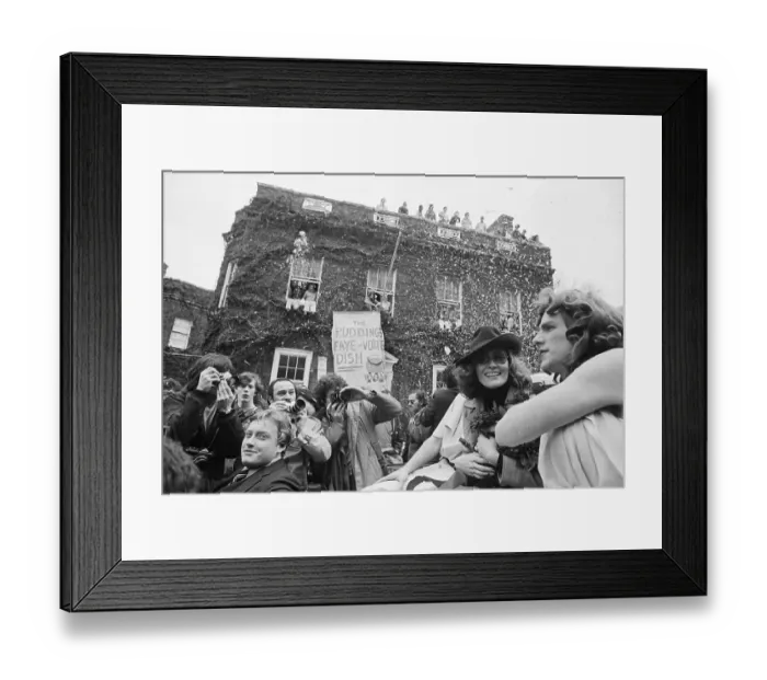 Framed Print : Faye Dunaway at Harvard Celebration Framed Print : Faye Dunaway at Harvard Celebration