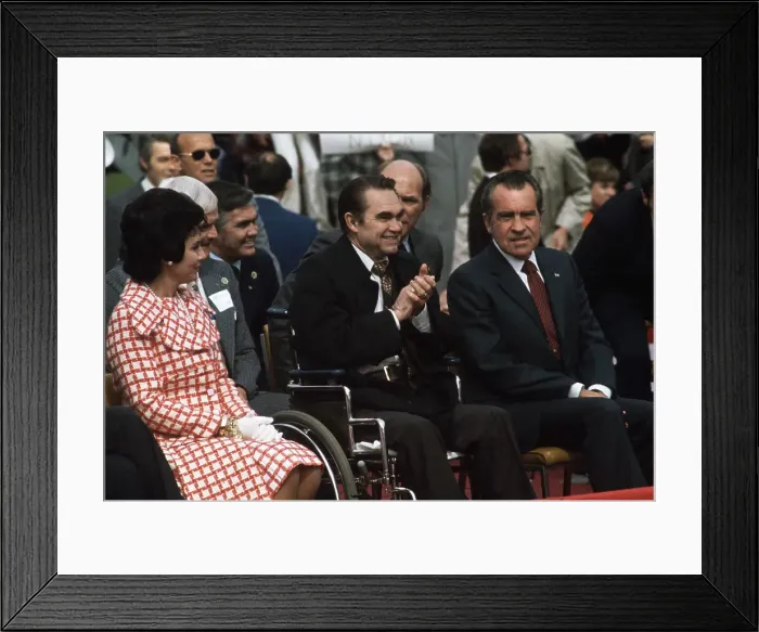 Framed Print : Richard Nixon Sits Beside George Wallace Framed Print : Richard Nixon Sits Beside George Wallace