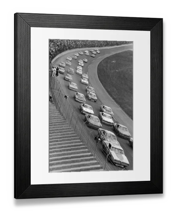 Framed Print : Daytona 500 Race at the Beginning Framed Print : Daytona 500 Race at the Beginning