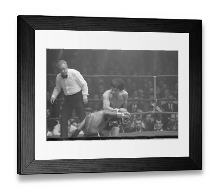 Framed Print : Carlos Monzon Swings Over Head