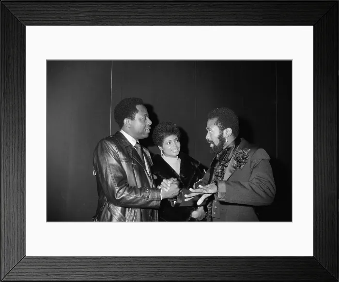 Framed Print : Mr. and Mrs. Hank Aaron Behind Stage with Actor Ben Vereen Framed Print : Mr. and Mrs. Hank Aaron Behind Stage with Actor Ben Vereen