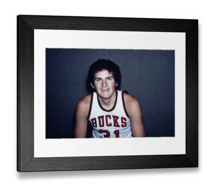Framed Print : Basketball Player Kevin Restani Framed Print : Basketball Player Kevin Restani