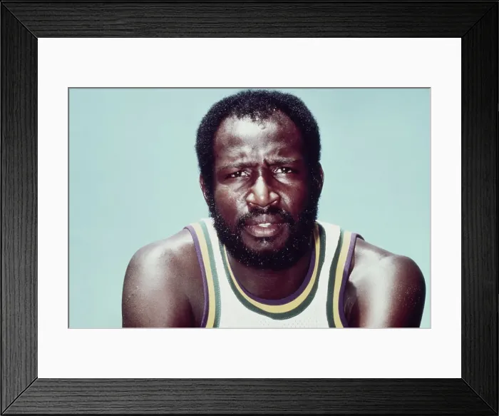 Framed Print : Basketball Player Walt Bellamy Framed Print : Basketball Player Walt Bellamy