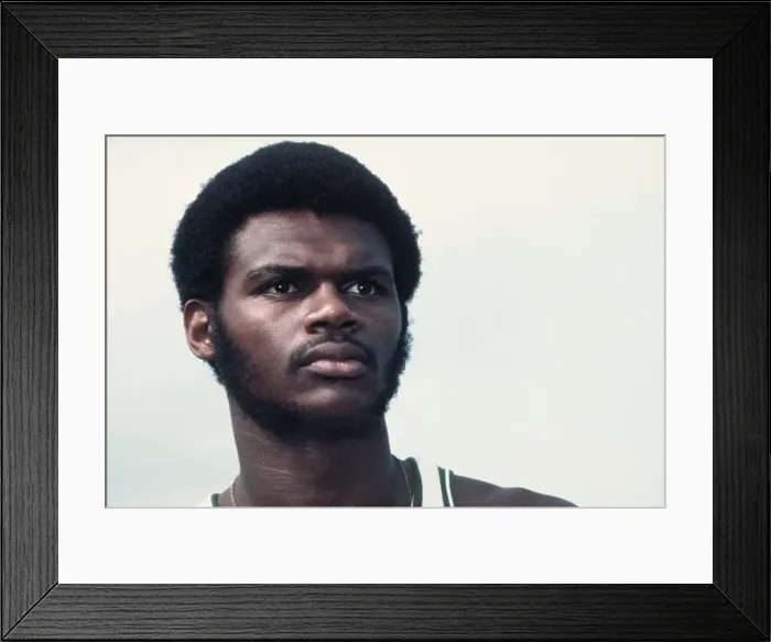 Framed Print : Basketball Player Glenn McDonald Framed Print : Basketball Player Glenn McDonald