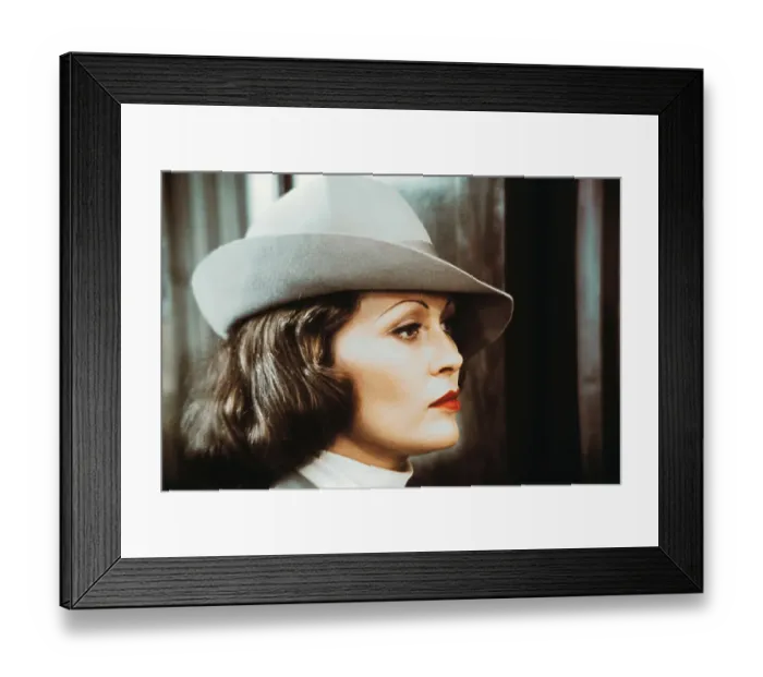 Framed Print : Faye Dunaway Framed Print : Faye Dunaway