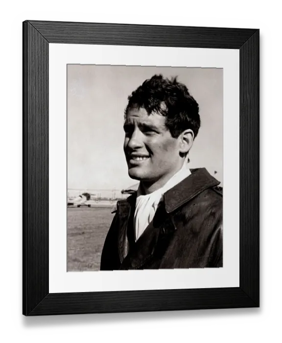 Framed Print : Scott Newman Framed Print : Scott Newman