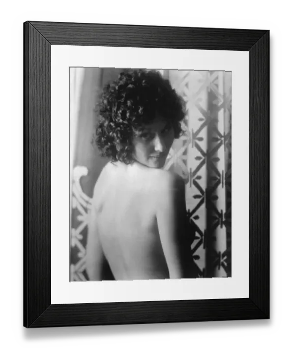 Framed Print : Linda Lovelace with Bare Back Framed Print : Linda Lovelace with Bare Back