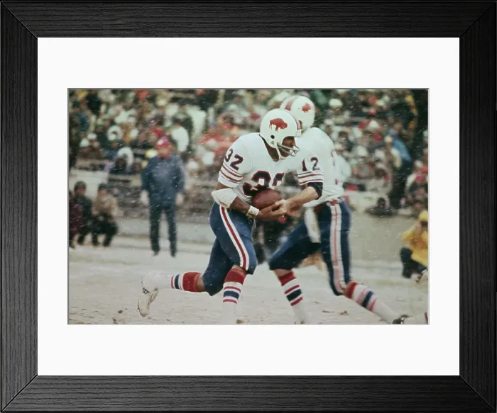 Framed Print : Buffallo Bills Player OJ Simpson