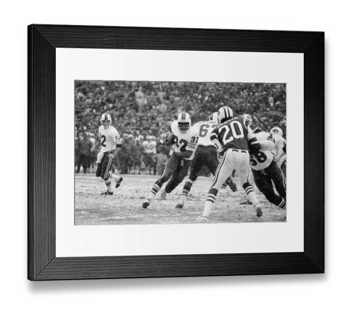 Framed Print : O.J. Simpson Running by Tacklers Framed Print : O.J. Simpson Running by Tacklers
