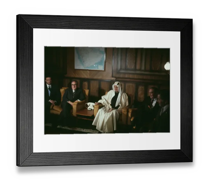 Framed Print : Henry Kissinger With King Faisal Of Saudi Arabia