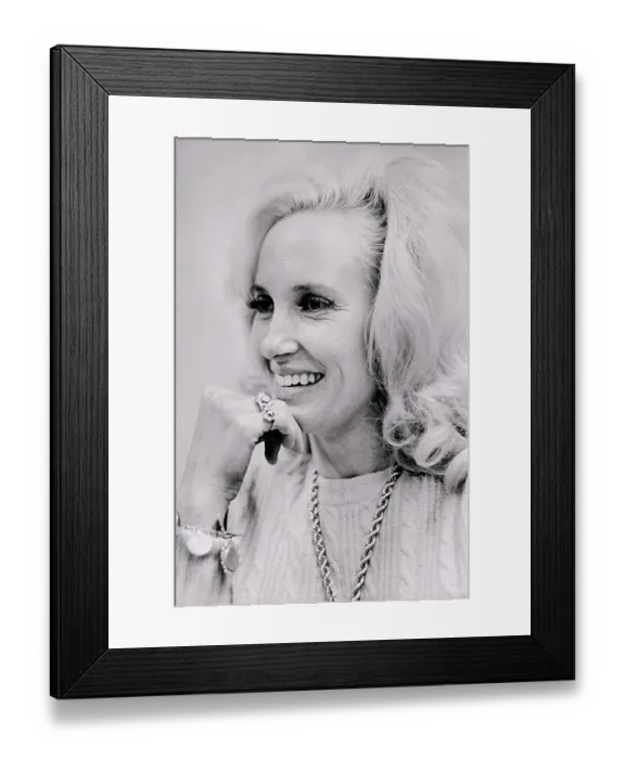 Framed Print : Tammy Wynette After Testifying in Court Framed Print : Tammy Wynette After Testifying in Court