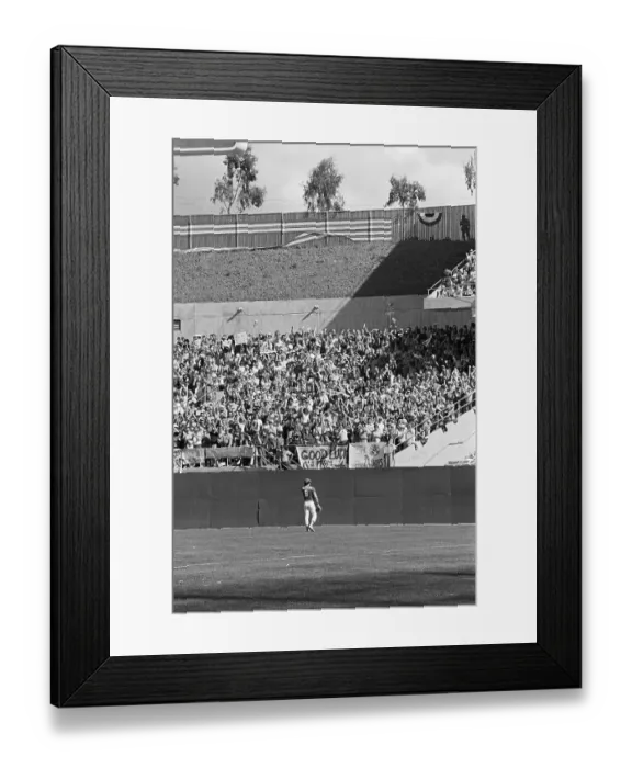 Framed Print : Jackson Gets Standing Ovation Framed Print : Jackson Gets Standing Ovation