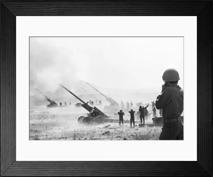 Framed Print : Israeli Armed Forces Firing Artillery During Yom Kippur War Framed Print : Israeli Armed Forces Firing Artillery During Yom Kippur War