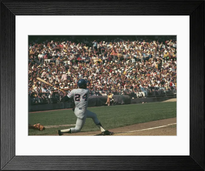 Framed Print : Baseball Player Willie Mays Framed Print : Baseball Player Willie Mays