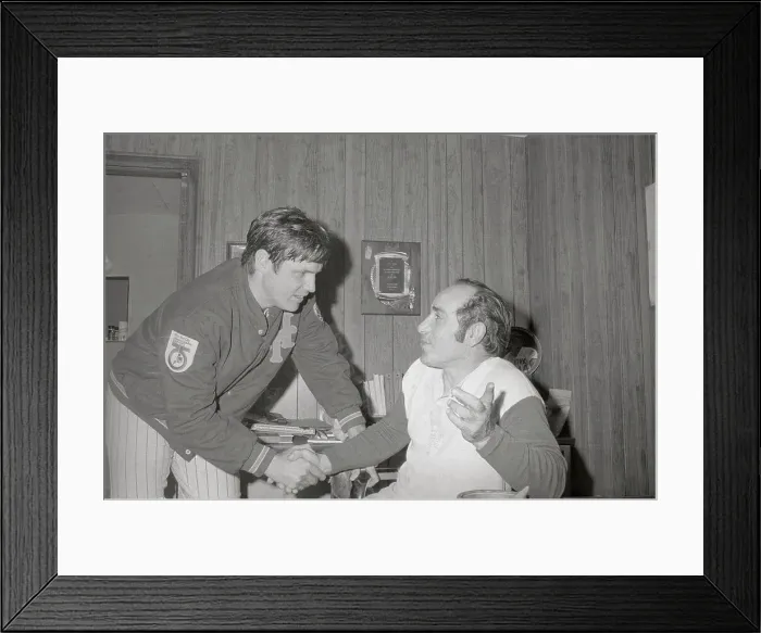 Framed Print : Tom Seavers and Yogi Berra Giving Victory Signs Framed Print : Tom Seavers and Yogi Berra Giving Victory Signs