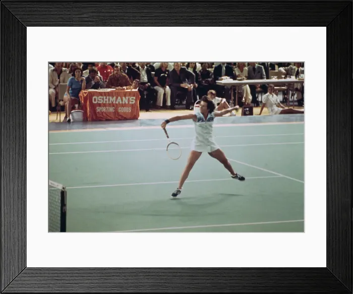 Framed Print : Billie Jean King In Battle Of The Sexes Match Framed Print : Billie Jean King In Battle Of The Sexes Match