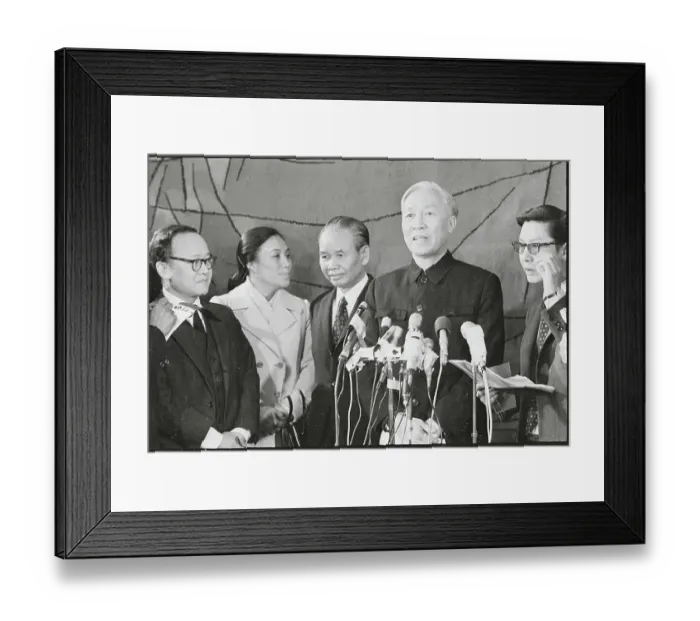 Framed Print : Le Duc Tho Announces Progress in Vietnam Talks Framed Print : Le Duc Tho Announces Progress in Vietnam Talks