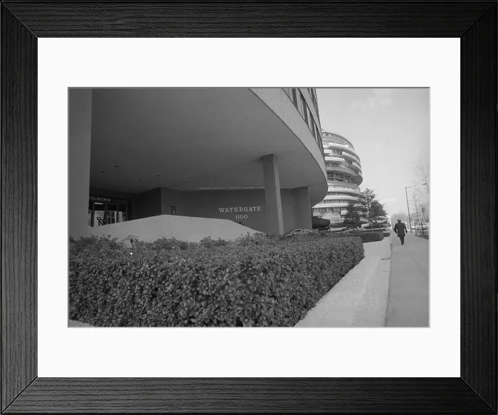 Framed Print : Exterior Shot of Watergate Complex Framed Print : Exterior Shot of Watergate Complex