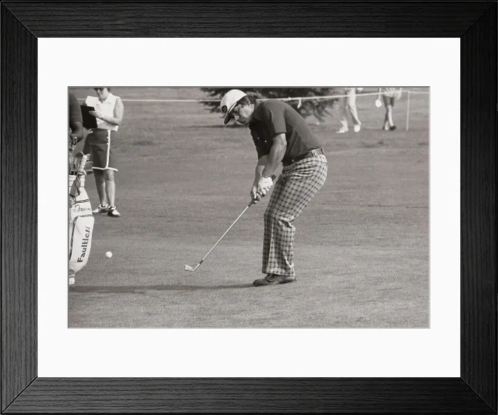 Framed Print : Lee Trevine in Golf Action