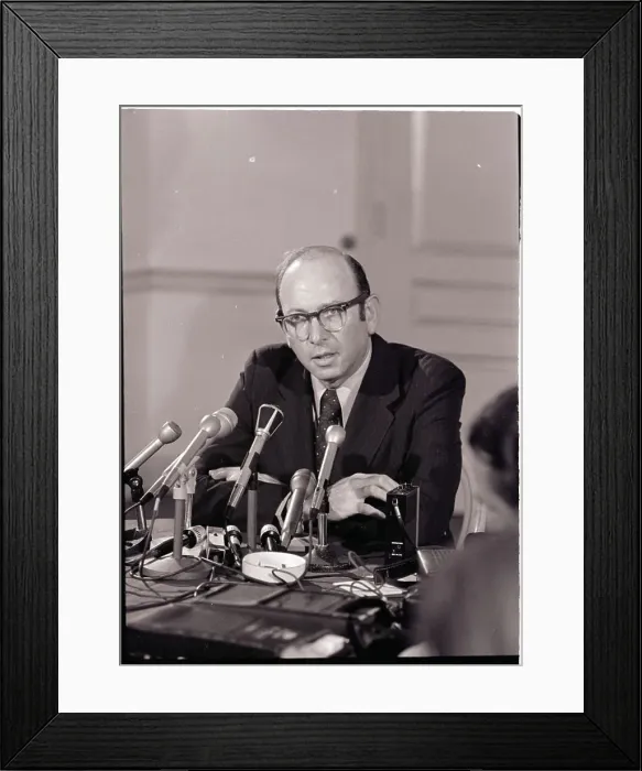 Framed Print : Sam Dash Talking to Newsmen