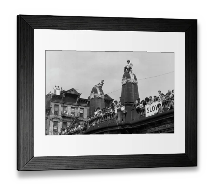 Framed Print : Murder Suspect Attracts Angry Mob Framed Print : Murder Suspect Attracts Angry Mob