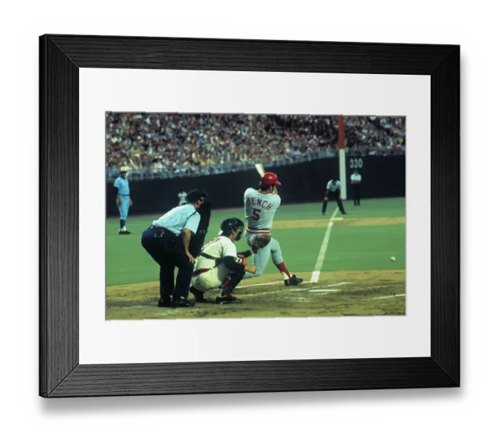 Framed Print : Johnny Bench in Deep Batting Stance Framed Print : Johnny Bench in Deep Batting Stance