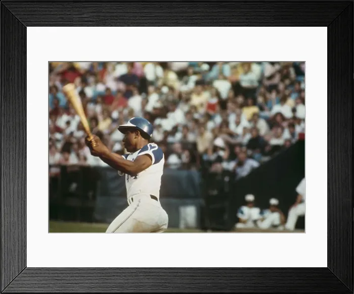 Framed Print : Hank Aaron Makes 700 Mark