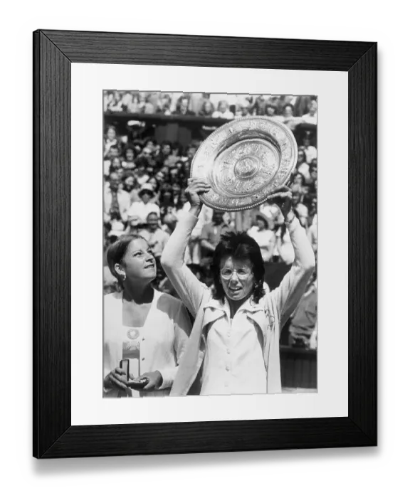 Framed Print : Billie Jean King Defeats Chris Evert Framed Print : Billie Jean King Defeats Chris Evert