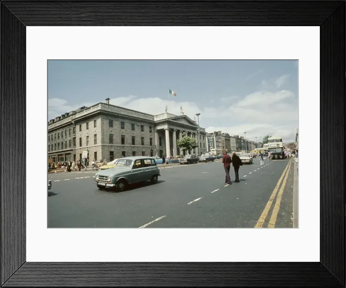 Framed Print : Exterior View of Dublin Post Office Framed Print : Exterior View of Dublin Post Office