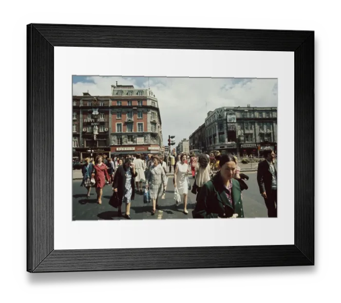 Framed Print : Street Scenes Of Dublin, Ireland Framed Print : Street Scenes Of Dublin, Ireland