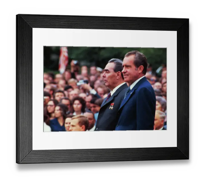 Framed Print : President Richard Nixon and Leonid Brezhnev Framed Print : President Richard Nixon and Leonid Brezhnev