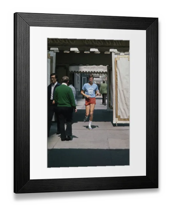 Framed Print : Jim Ryun In NYC, 1973 Framed Print : Jim Ryun In NYC, 1973