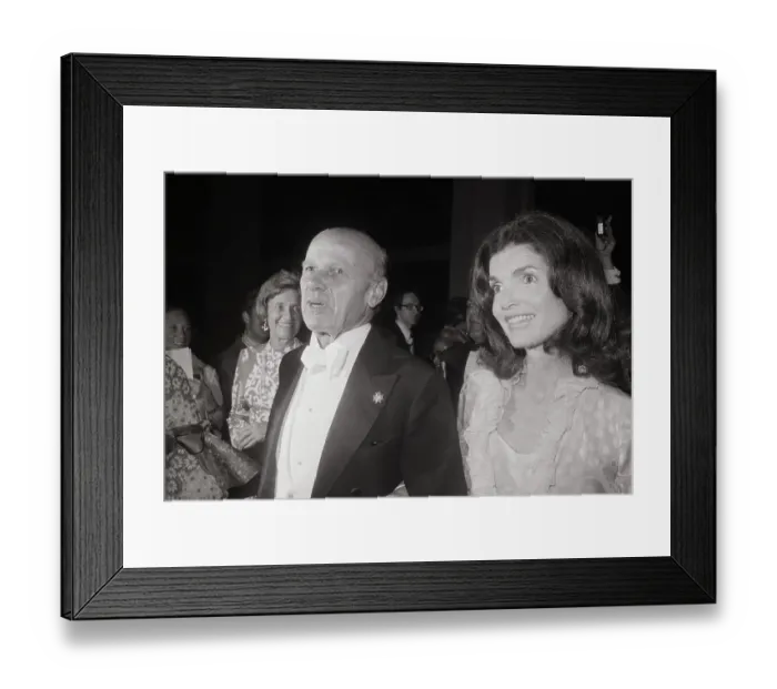 Framed Print : Jackie Onassis At the Met Framed Print : Jackie Onassis At the Met