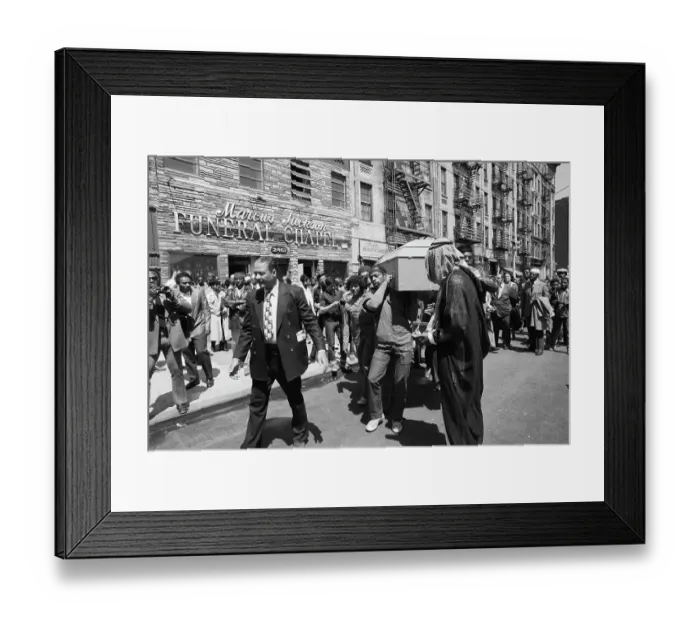 Framed Print : Funeral of Zayd Malik Shakur Framed Print : Funeral of Zayd Malik Shakur