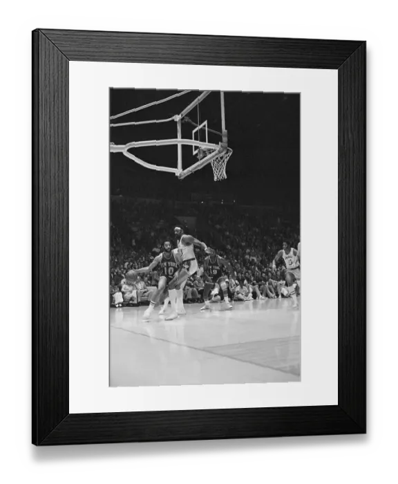 Framed Print : Walt Frazier Dribbling Past Wilt Chamberlain Framed Print : Walt Frazier Dribbling Past Wilt Chamberlain