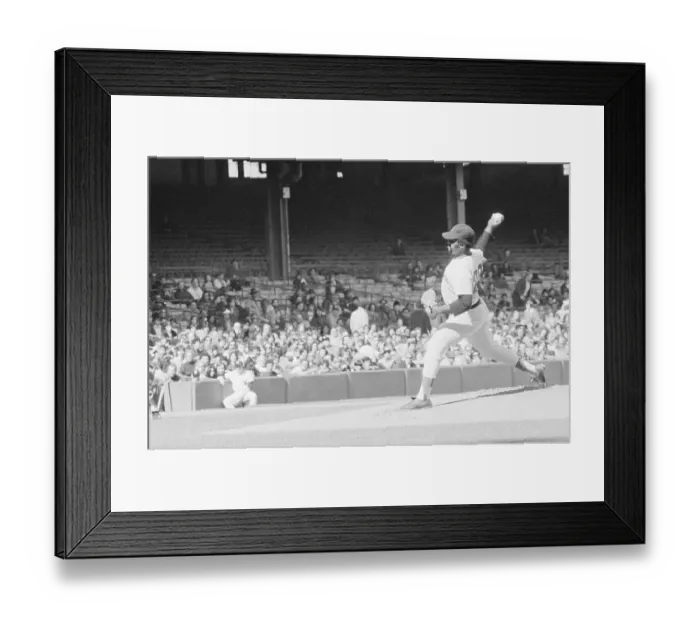 Framed Print : Luis Tiant Pitching
