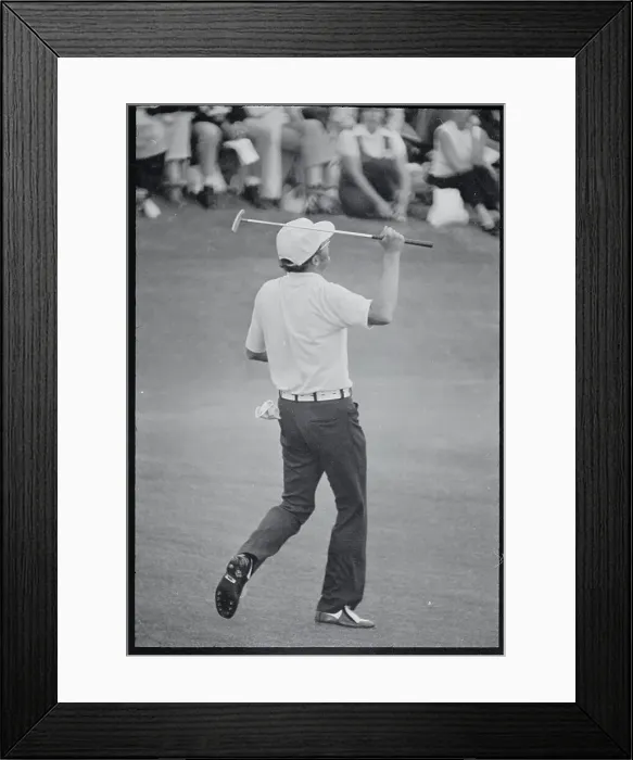 Framed Print : Tommy Aaron After Missing His Birdie Framed Print : Tommy Aaron After Missing His Birdie