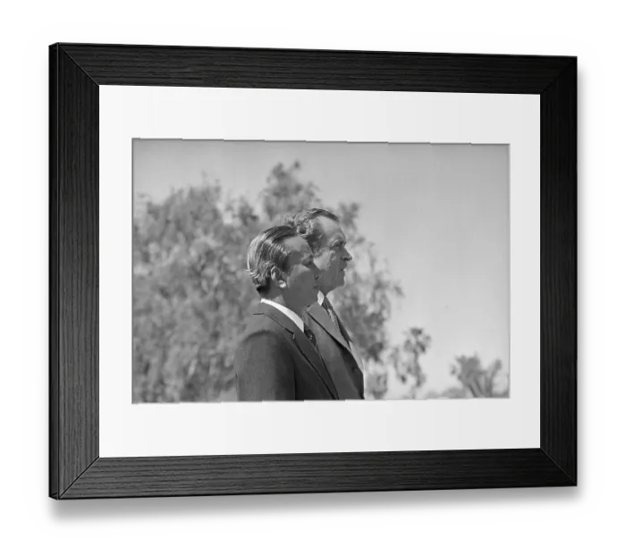 Framed Print : Richard Nixon and Nguyen Van Thieu at Attention