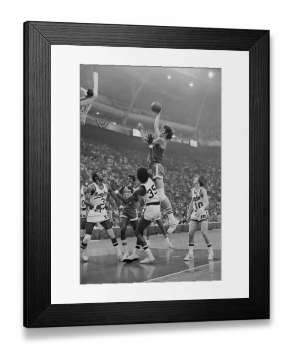 Framed Print : Bill Walton Making a Jump Shot Framed Print : Bill Walton Making a Jump Shot
