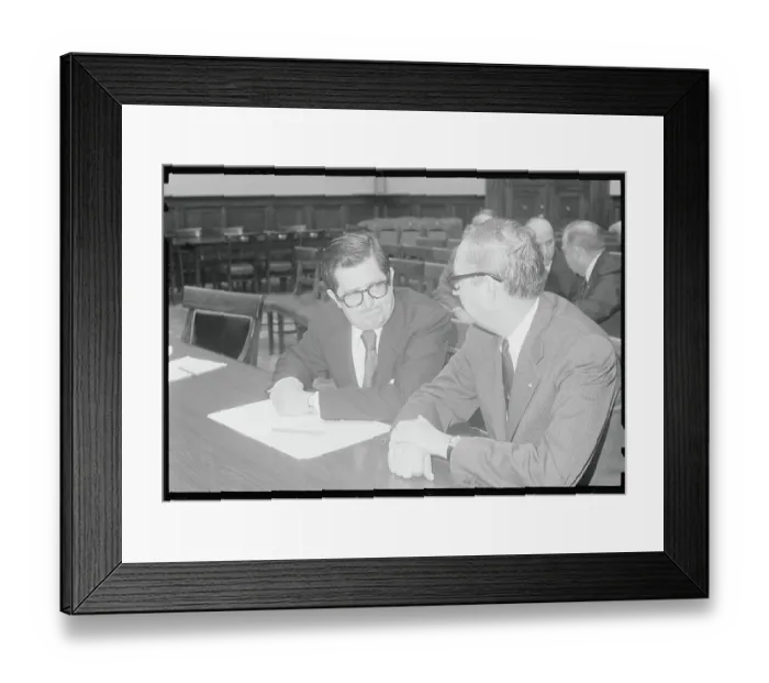 Framed Print : Stanford Smith Speaking with A.M. Rosenthal Framed Print : Stanford Smith Speaking with A.M. Rosenthal