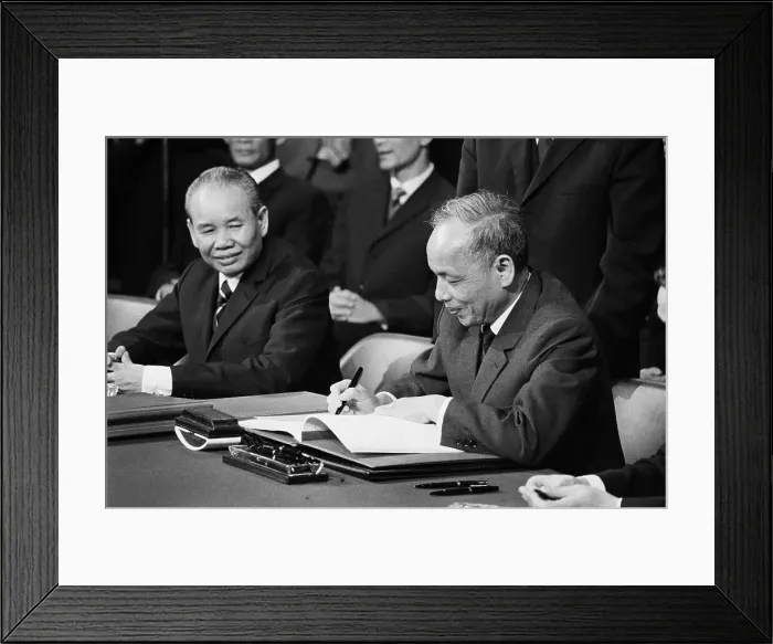 Framed Print : Nguyen Duy Trinh Signing Framed Print : Nguyen Duy Trinh Signing