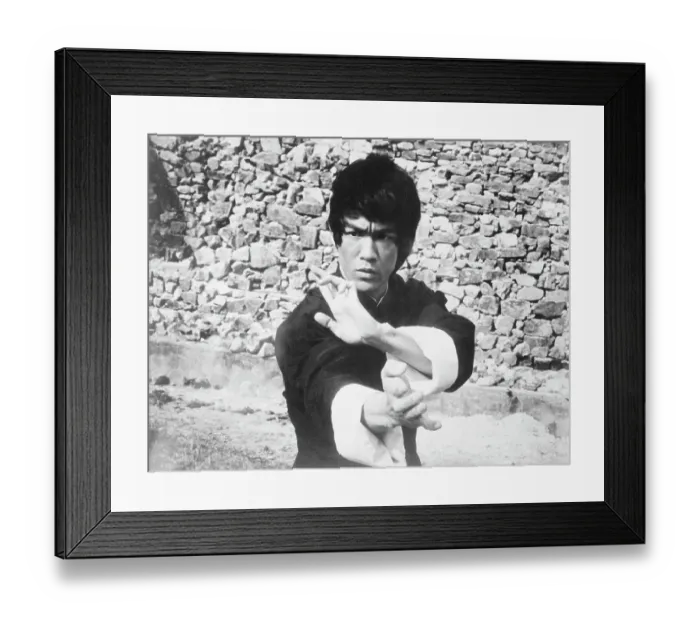 Framed Print : Portrait of Bruce Lee Framed Print : Portrait of Bruce Lee