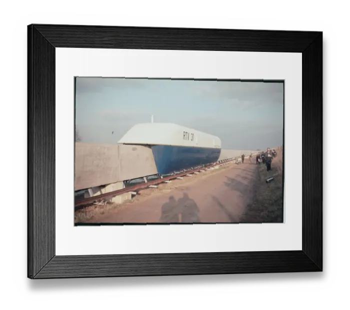 Framed Print : The Experimental Hovertrain Framed Print : The Experimental Hovertrain