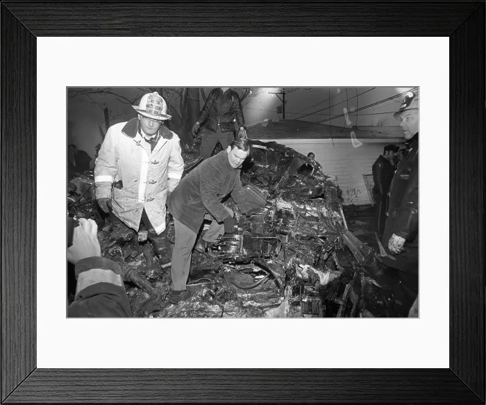 Framed Print : United Airlines Flight 553 Crash Framed Print : United Airlines Flight 553 Crash