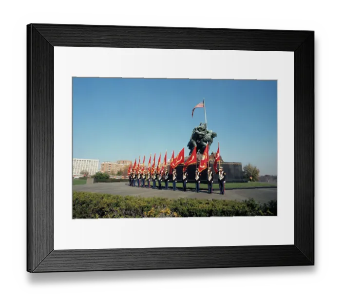 Framed Print : U.S. Marine Corps Memorial Statue Iwo Jima by Felix W. de Weldon Framed Print : U.S. Marine Corps Memorial Statue Iwo Jima by Felix W. de Weldon