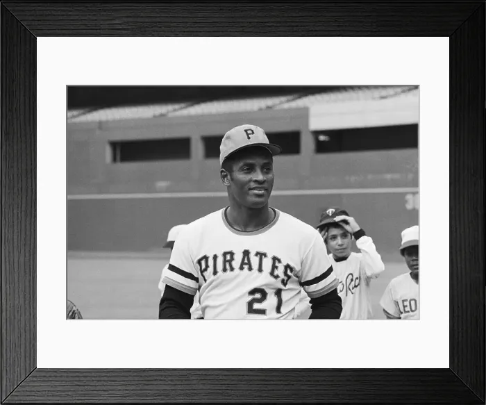 Framed Print : Roberto Clemente Before NL Playoffs Framed Print : Roberto Clemente Before NL Playoffs