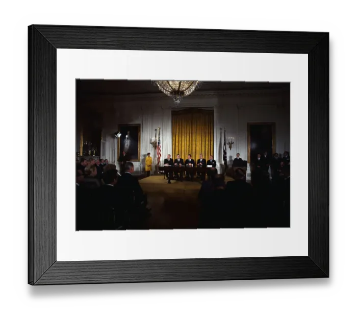 Framed Print : President Nixon and Soviet Foreign Minister, Andrei Gromyko Framed Print : President Nixon and Soviet Foreign Minister, Andrei Gromyko
