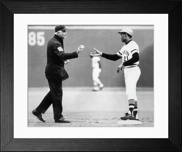 Framed Print : Roberto Clemente Making His Record Hit Framed Print : Roberto Clemente Making His Record Hit