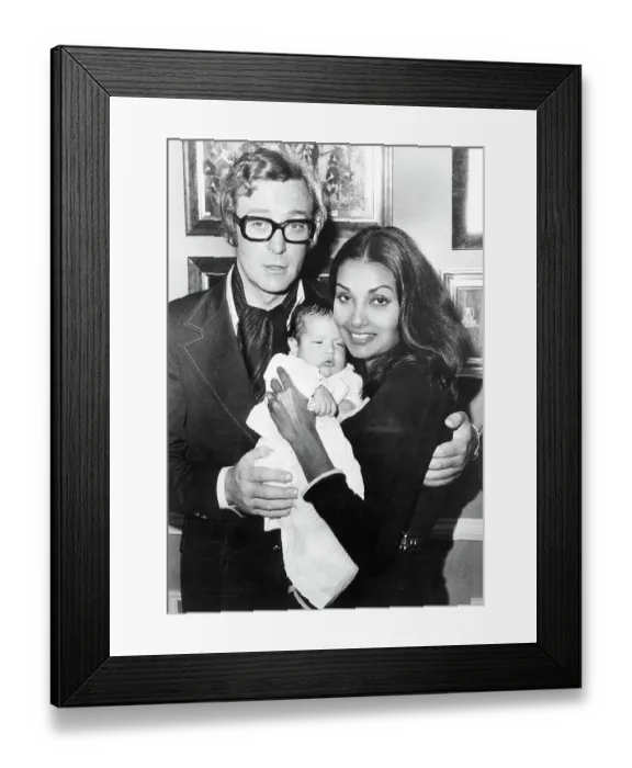 Framed Print : Michael &Shakira Caine W / Daughter Framed Print : Michael &Shakira Caine W / Daughter